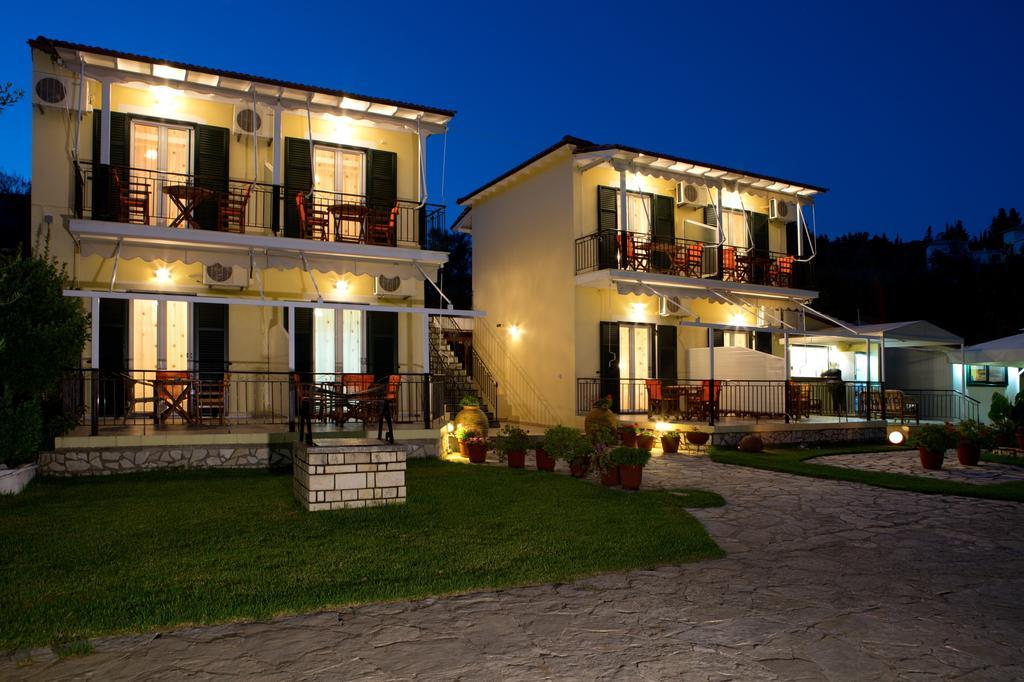 Natasa Studios Mikros Gialos Exterior foto